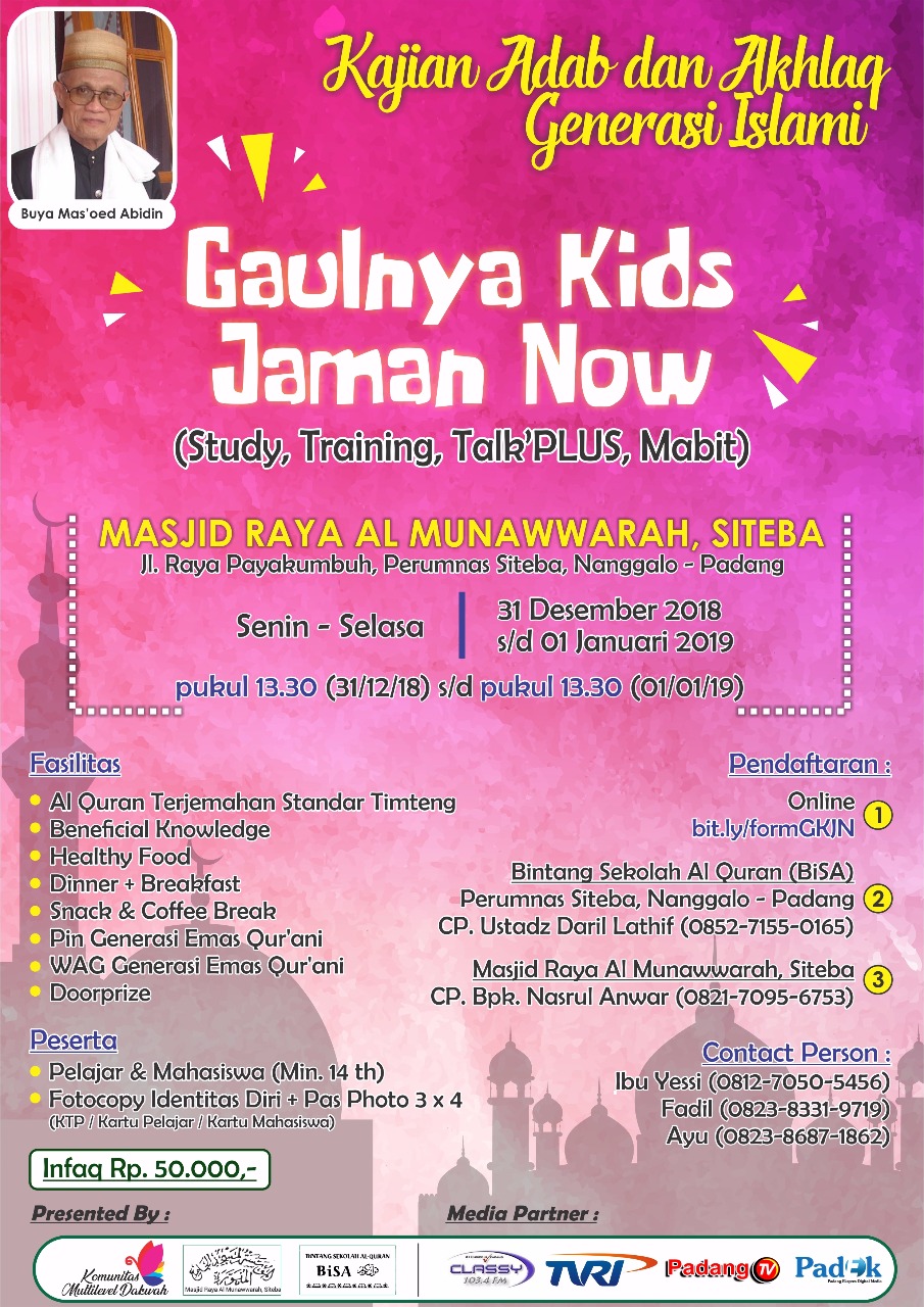 Ini acara melewati pergantian tahun di Masjid Al Munawwarah, Padang